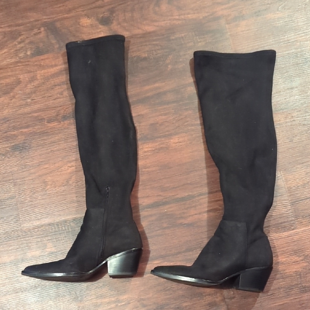 Black Knee-High Women's Boots
